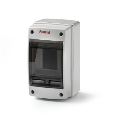 FAMATEL 3902-T Blister - Armario IP65 1 Toma TTL + Magnetotérmico